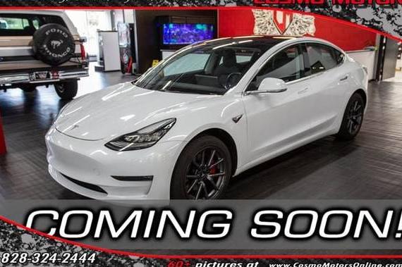TESLA MODEL 3 2018 5YJ3E1EA4JF010670 image